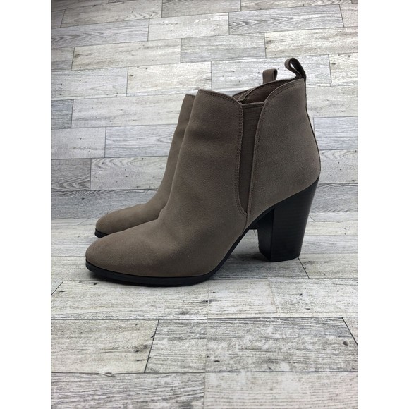 womens Michael Kors Tan Brandy Suede Ankle Bootie Size 9 M - Picture 4 of 10